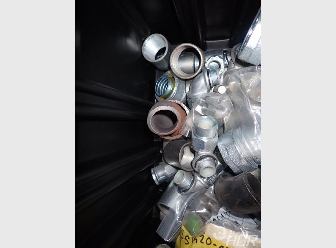  Connectors