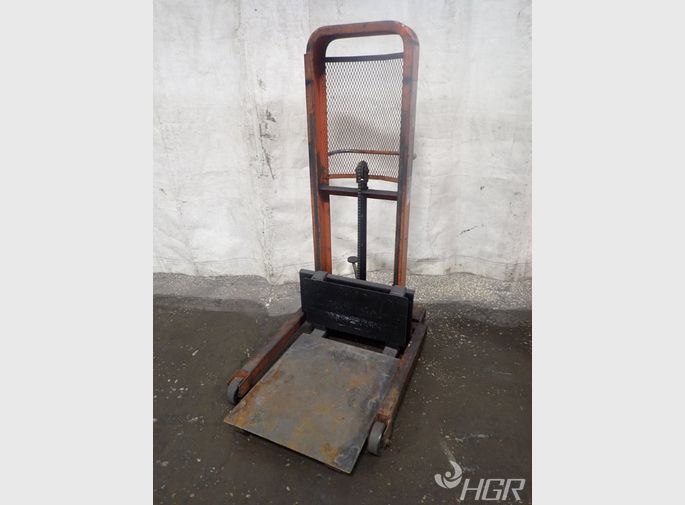 Presto Manual Pallet Lift