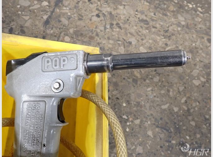 Pop Rivet Tool