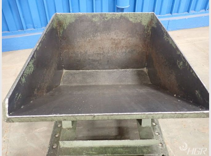  Self Dumping Hopper