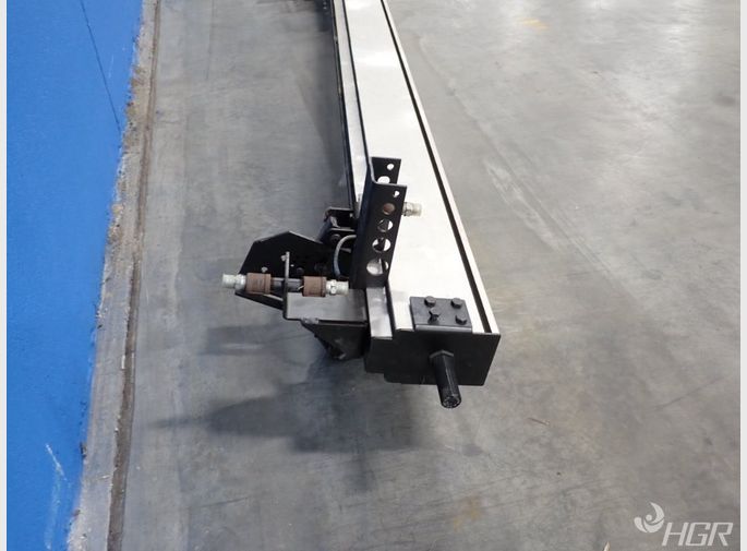 Knight Trolley Rail