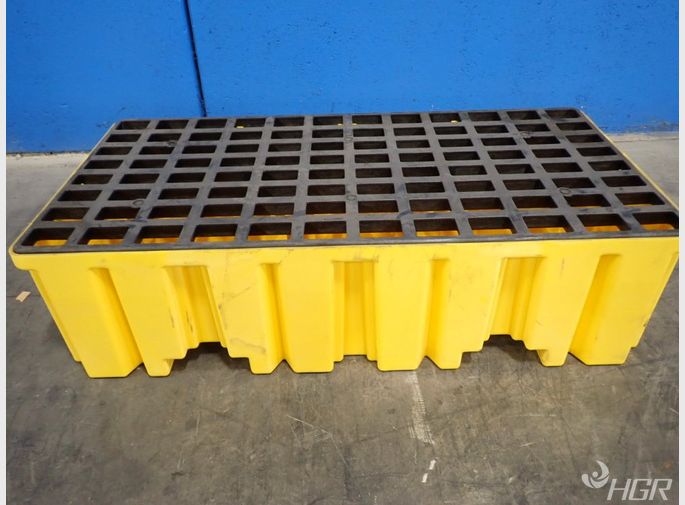 Eagle Spill Containment Pallet