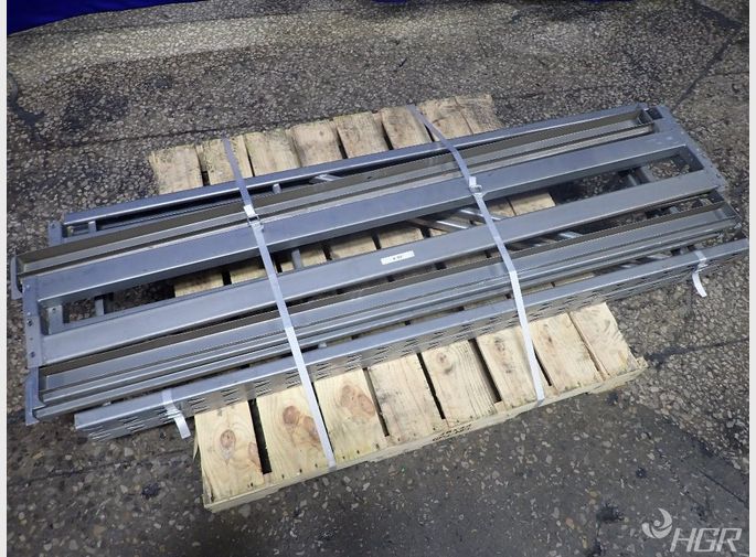  Pallet Racking Lot