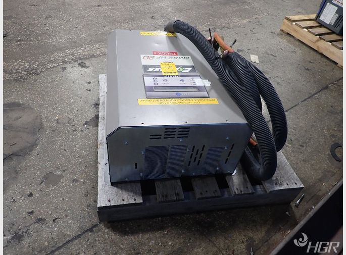 Akerwader Battery Charger