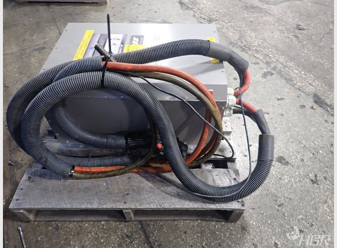 Akerwader Battery Charger