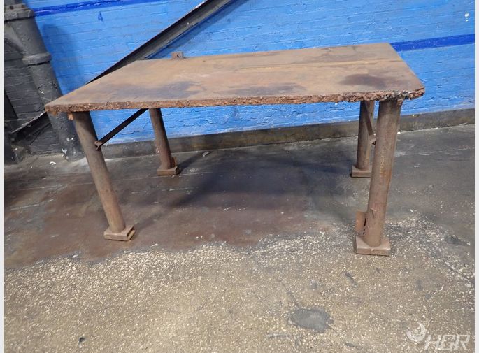  Welding Table