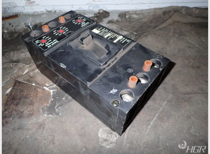 Westinghouse Circuit Breaker