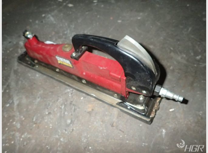 Central Pneumatic  Pneumatic Sander