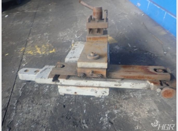  Tool Holder W Tool Post