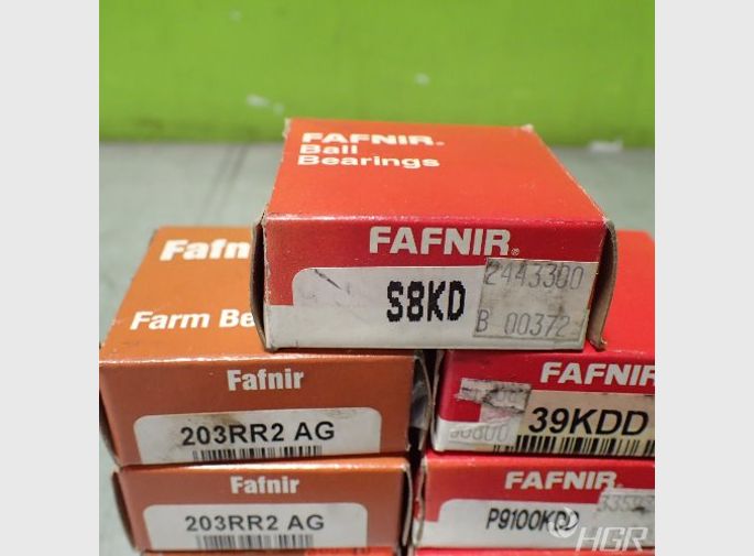 Fafnir 7 Assorted Fafnir Bearings 203rr2 Ag S8kd P9100kdd