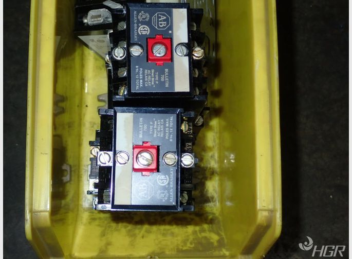 Allen Bradley Contacts
