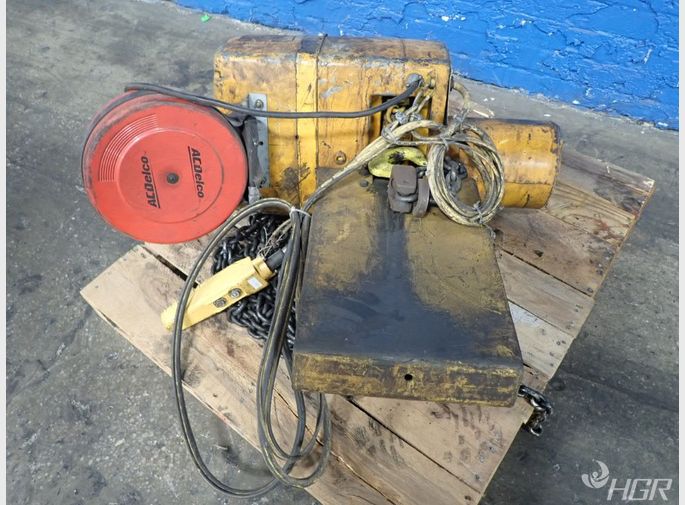 Yale Electric Chain Hoist