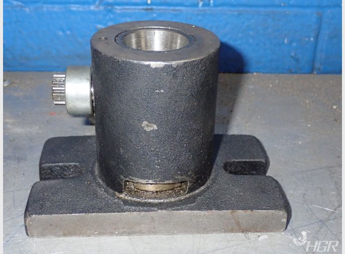  Collet Closer