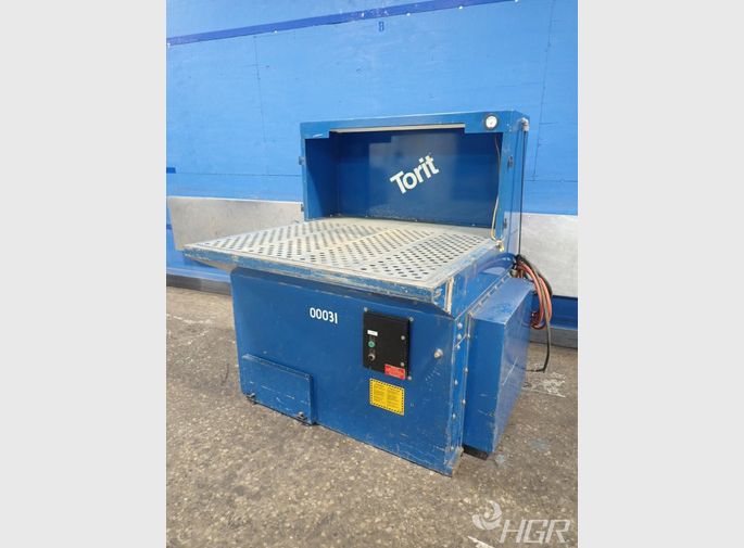 Donaldson  Torit Donaldson  Torit Db2000 Down Draft Table