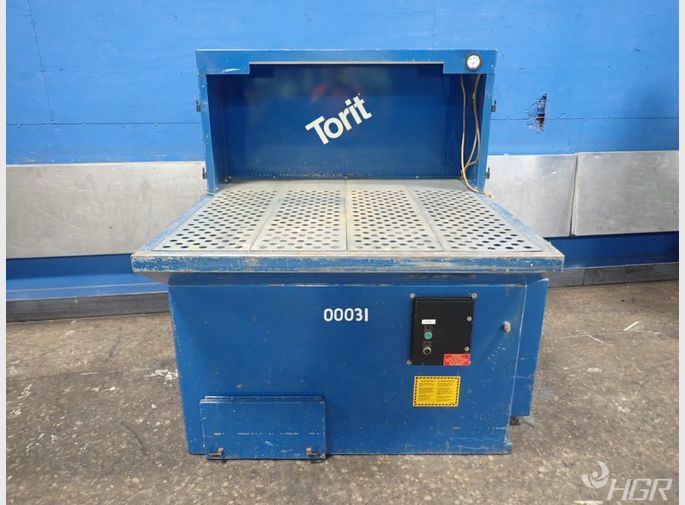 Donaldson  Torit Donaldson  Torit Db2000 Down Draft Table