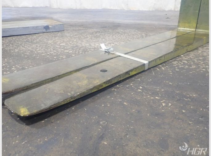  Forklift Forks