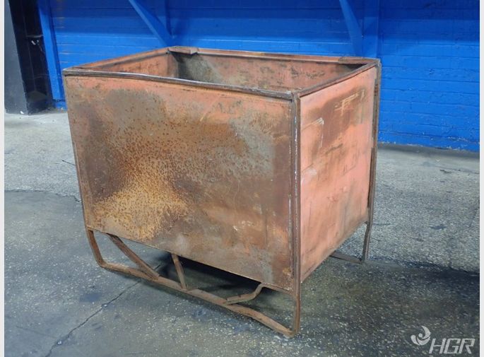  Metal Bin