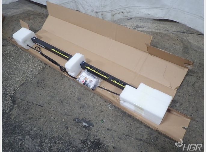 Eaton Enclosure Power Distribution Unit