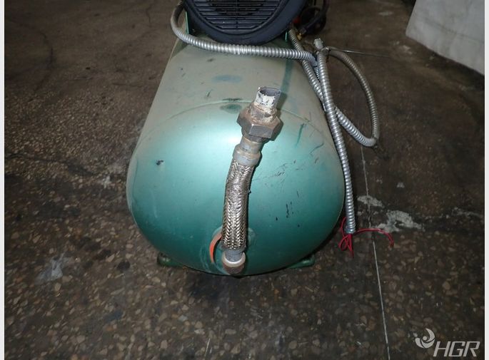Used Speedaire Air Compressor | HGR*24 Used Speedaire Air Compressor | HGR*24