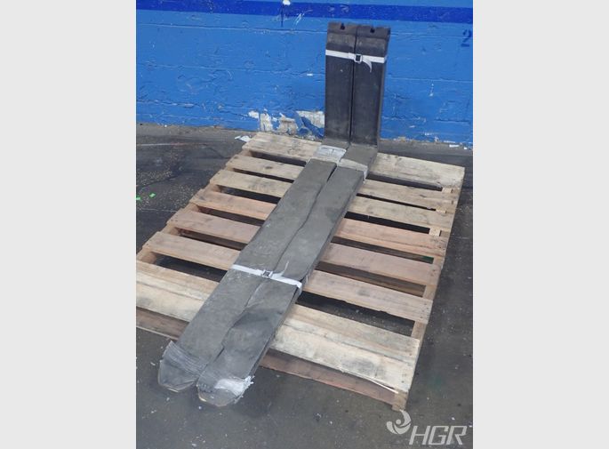 Forklift Forks