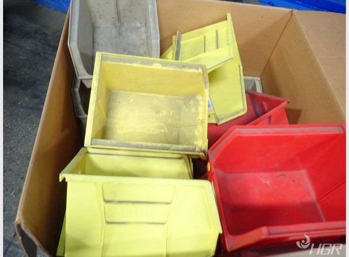  Plastic Bins