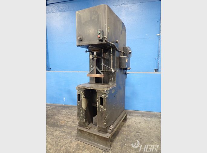 Denison  Multipress Denison  Multipress Hd10c209c23a46ccc55jic Hydraulic Press