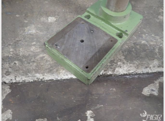  Stand