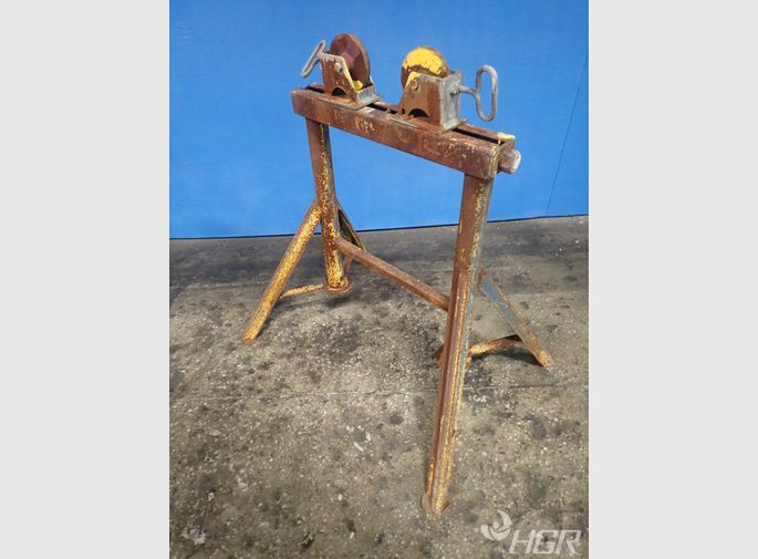  Pipe Roller