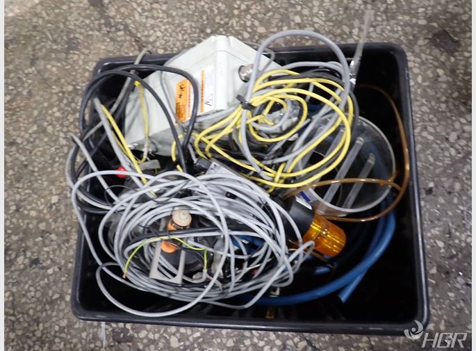 Electrical Componentscables