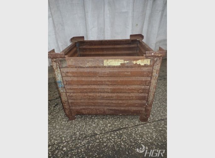  Metal Bin