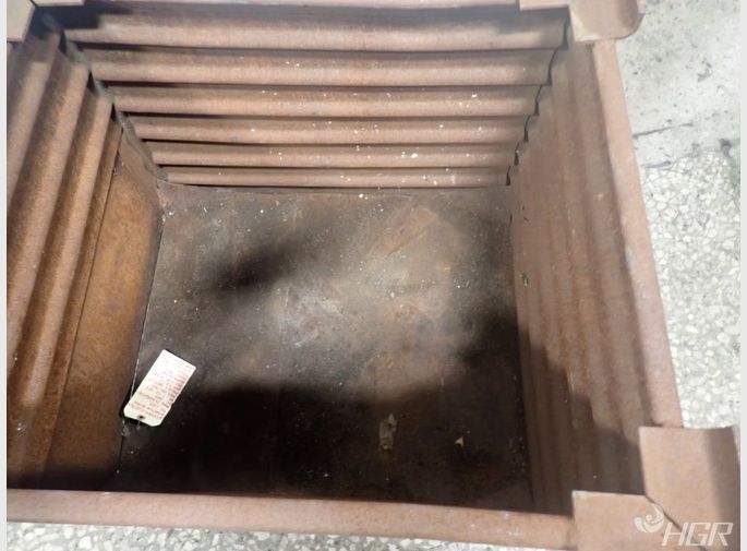  Metal Bin