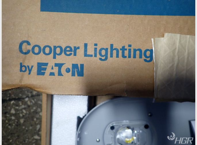 Eaton  Cooper Lighting Led Light Fixture