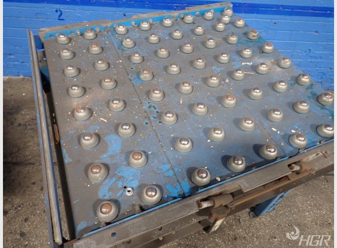 Hytrol Ball Transfer Table