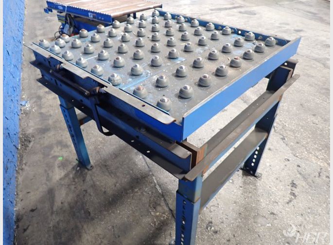 Hytrol Ball Transfer Table