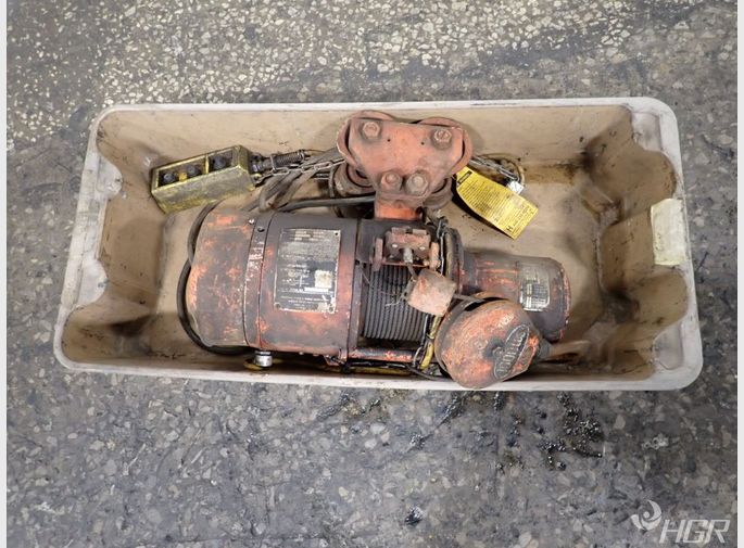 Wright Electric Chain Hoist