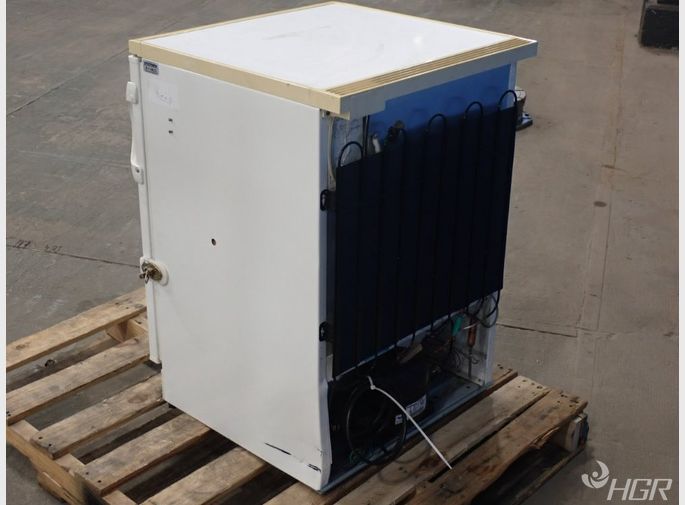 Felix Storch Refrigerator