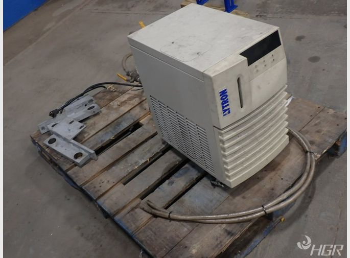 Lytron Chiller System