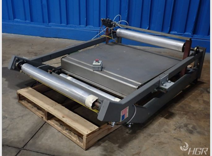  Guiding Machine
