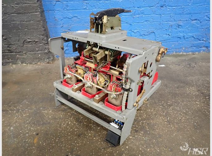  Circuit Breaker