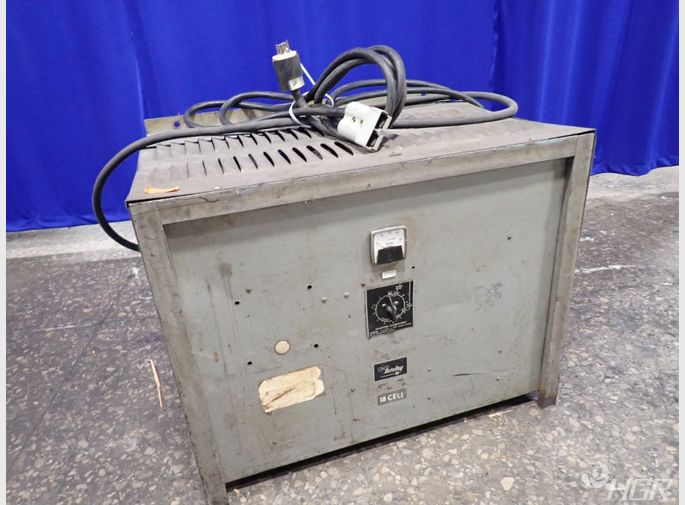 C  D Battery Charger 
