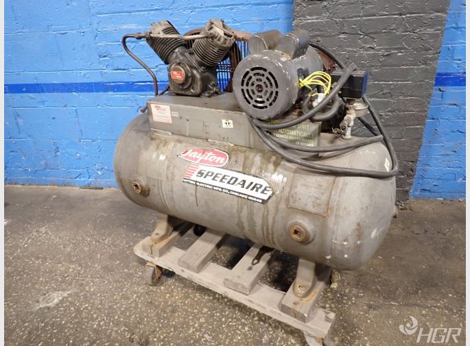Used Dayton/speedaire Air Compressor | HGR*24 Used Dayton/speedaire Air Compressor | HGR*24