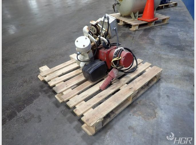 Dayton Electric Chain Hoist
