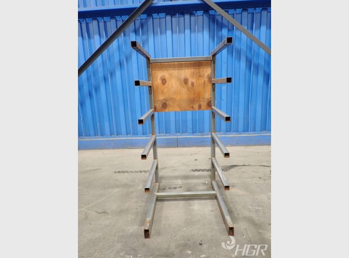  Cantilever Rack
