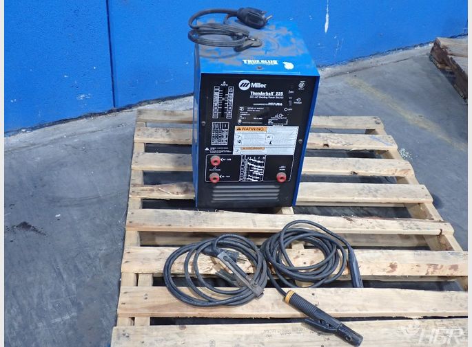 Miller Thunderbolt 225 Welder