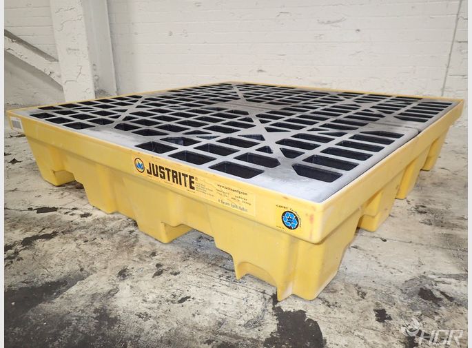 Justrite Spill Containment Pallet