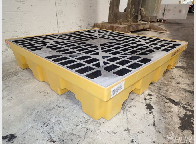 Justrite Spill Containment Pallet