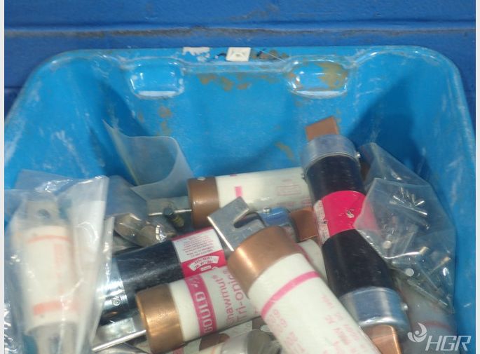  Fuses