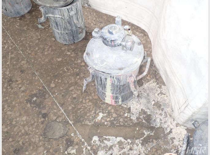  Paint Kettle Pot
