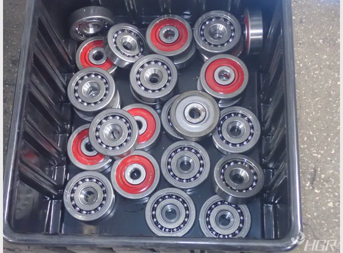 Red Seal Bearings