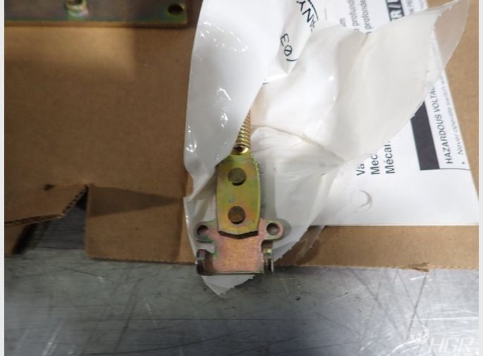 Square D Circuit Breaker Operating Mechanism